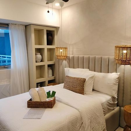 Azure North Studio Units Located In 17Th Floor And Above San Fernando  Exterior photo